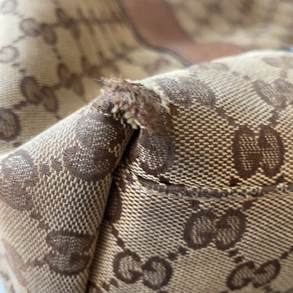 Gucci Brown GG Canvas and Leather Tote. Great Bag! - Picture 10 of 16